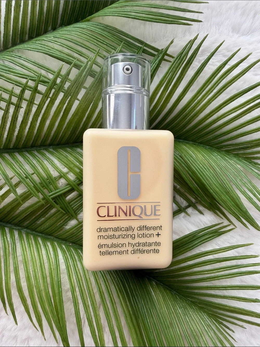NIB Clinique Dramatically Different Moisturizing Lotion+ Full Size 4.2 fl is